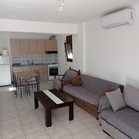 Siti'S Appartment يميناريا المظهر الخارجي الصورة